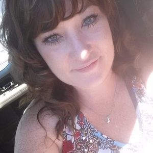 Meet your Posher, Becky